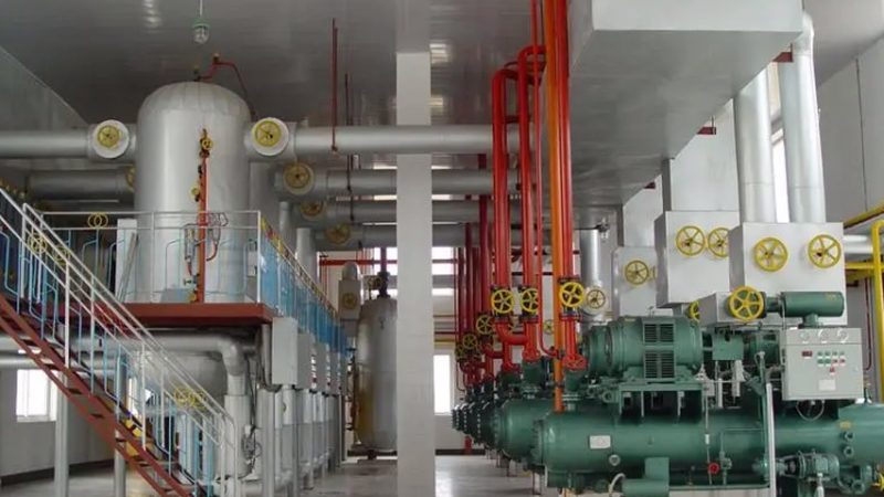 螺杆式冷水机冷凝器清洗：高效清洗策略及常见问题解析